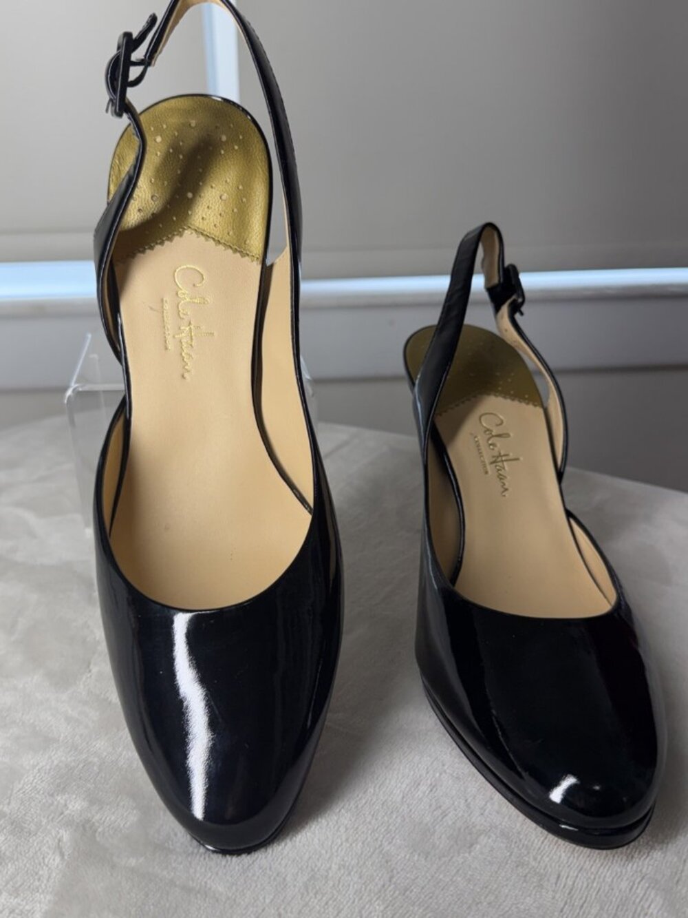 Cole Haan Air Women's Black Patent Leather Closed Toe Slingback Heels 9.5B Shoes